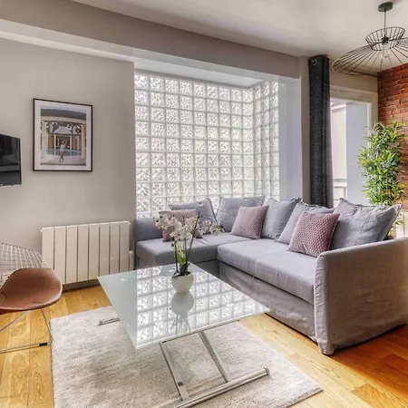 Best Price With Terrace Apartmán *
